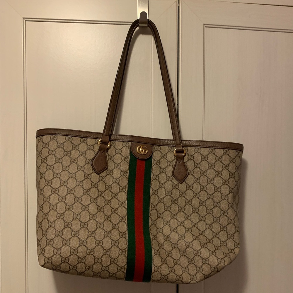 GUCCI OPHIDIA GG MEDIUM TOTE